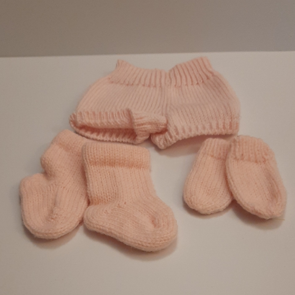 Hand-Knit Baby doll Set in Soft Pink
